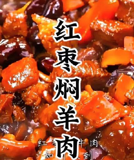 北京终于熬出了“速冻模式”！上周五那场初雪，给京城裹上了一层厚厚的银装，红墙映着