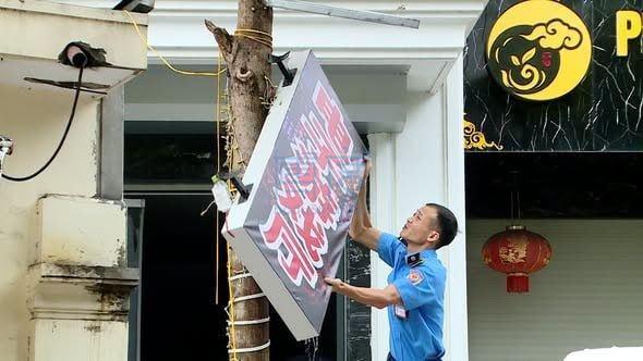 越南多地整治外文招牌，中文被特别关注。
越南北宁、岘港、芽庄等地近期集中整治外文