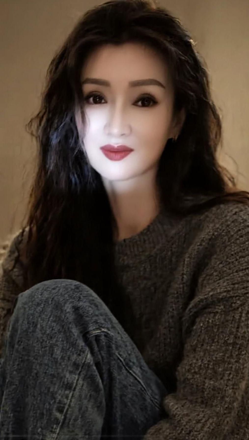 时光跌跌撞撞，季节来来往往，所得，所不得，都不如心安理得……