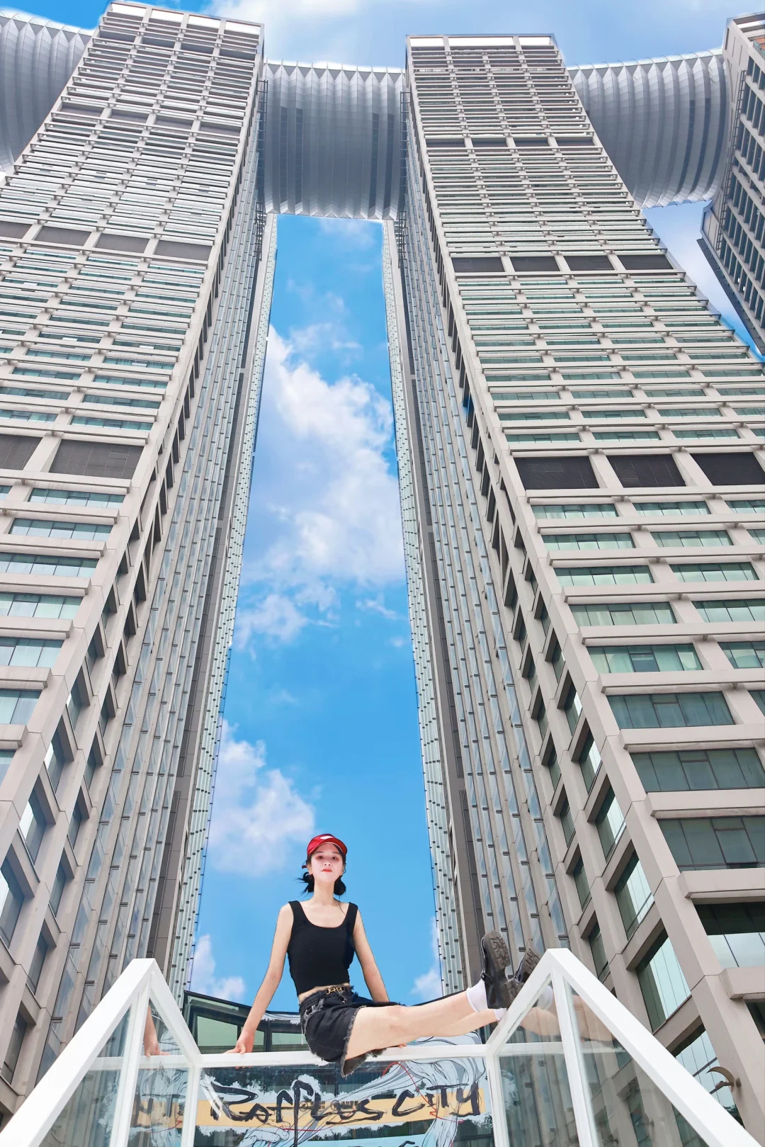 五一血战重庆来福士｜5D魔幻拍摄点被我找到