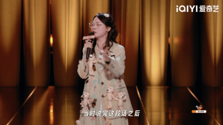 理发店烫坏头后的教科书式维权 看着那些被坑后只能自认倒霉的瞬间，真的让人心酸！原