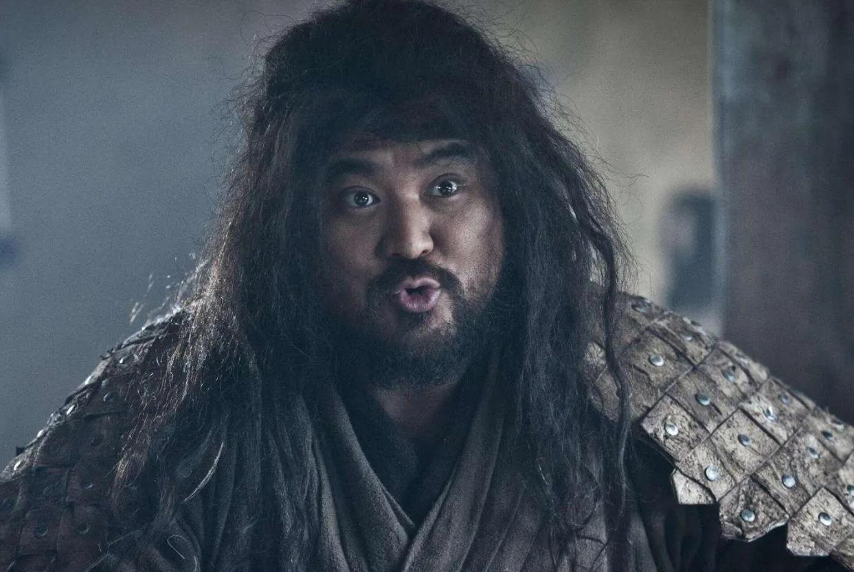 公元前 195 年，刘邦弥留之际，把陈平叫到床前，一字一句叮嘱：“我死之后，立刻