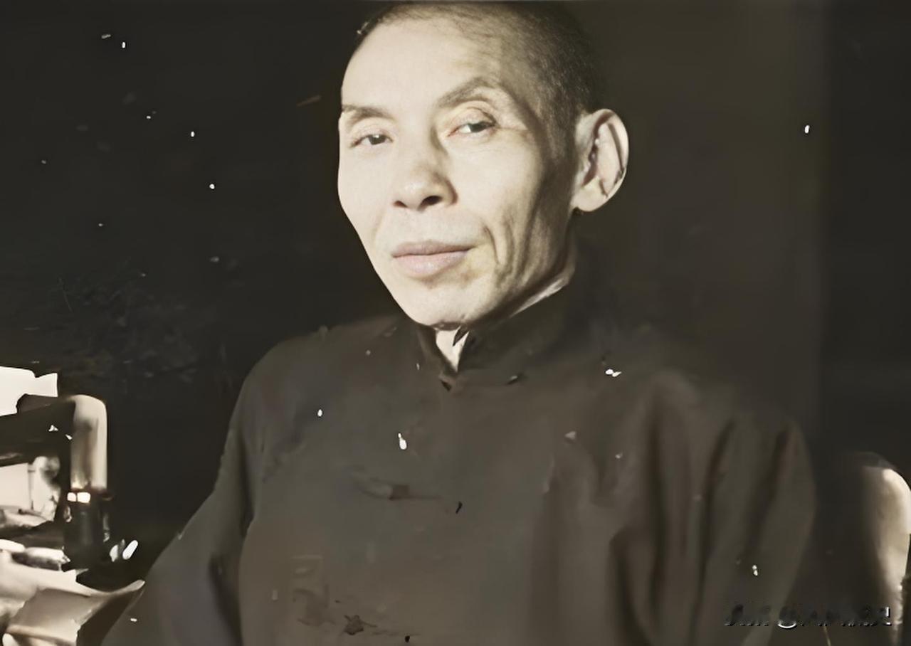 江湖儿女，最重情义。
 
杜月笙一生门生无数，三教九流皆愿依附于他，巅峰时门下徒