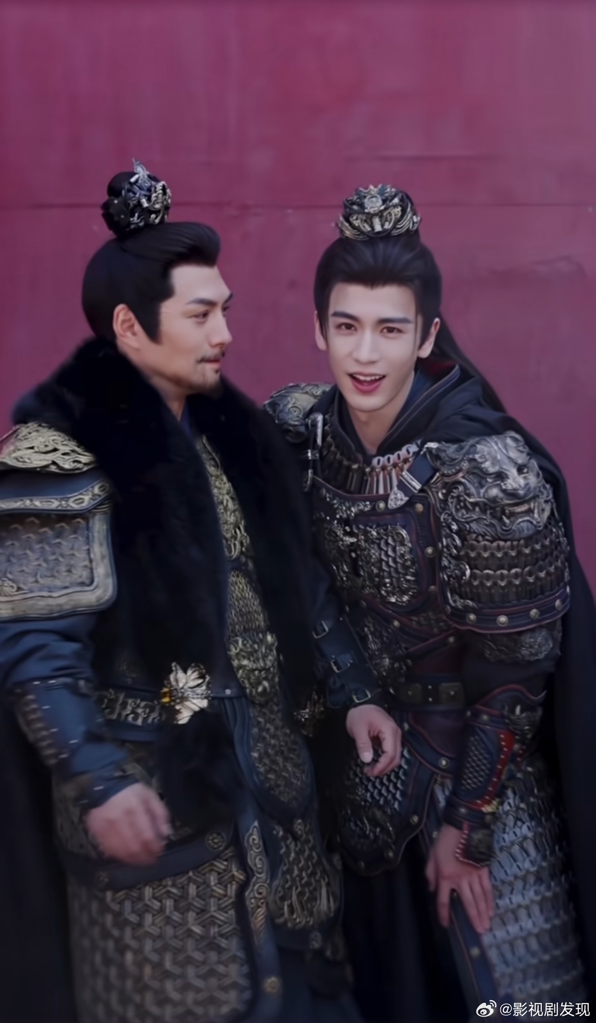 张凌赫严屹宽两张权威的脸终于同框了，谢征在舅舅面前好乖巧啊逐玉刷新2025年来腾