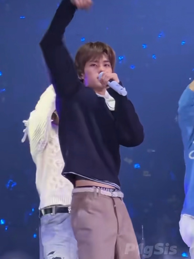 啊啊啊啊啊啊平坦的小肚子和纤细腰肢  专栏 · 炤熙的身体图鉴(ෆ ͒•∘̬• 