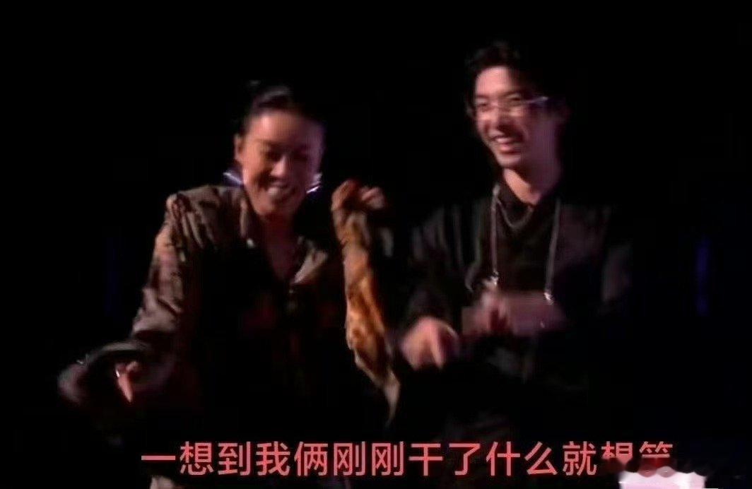 何炅的控场修练时刻，被那英华晨宇的魔丸组合狠狠触发 