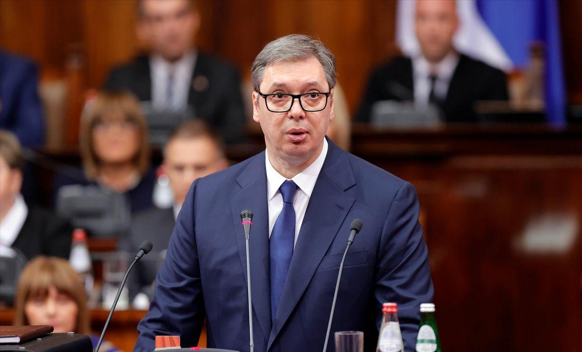 辞去总统职务，武契奇这次不仅是要提前辞职，而是更换执政身份。他的任期原本要到 2