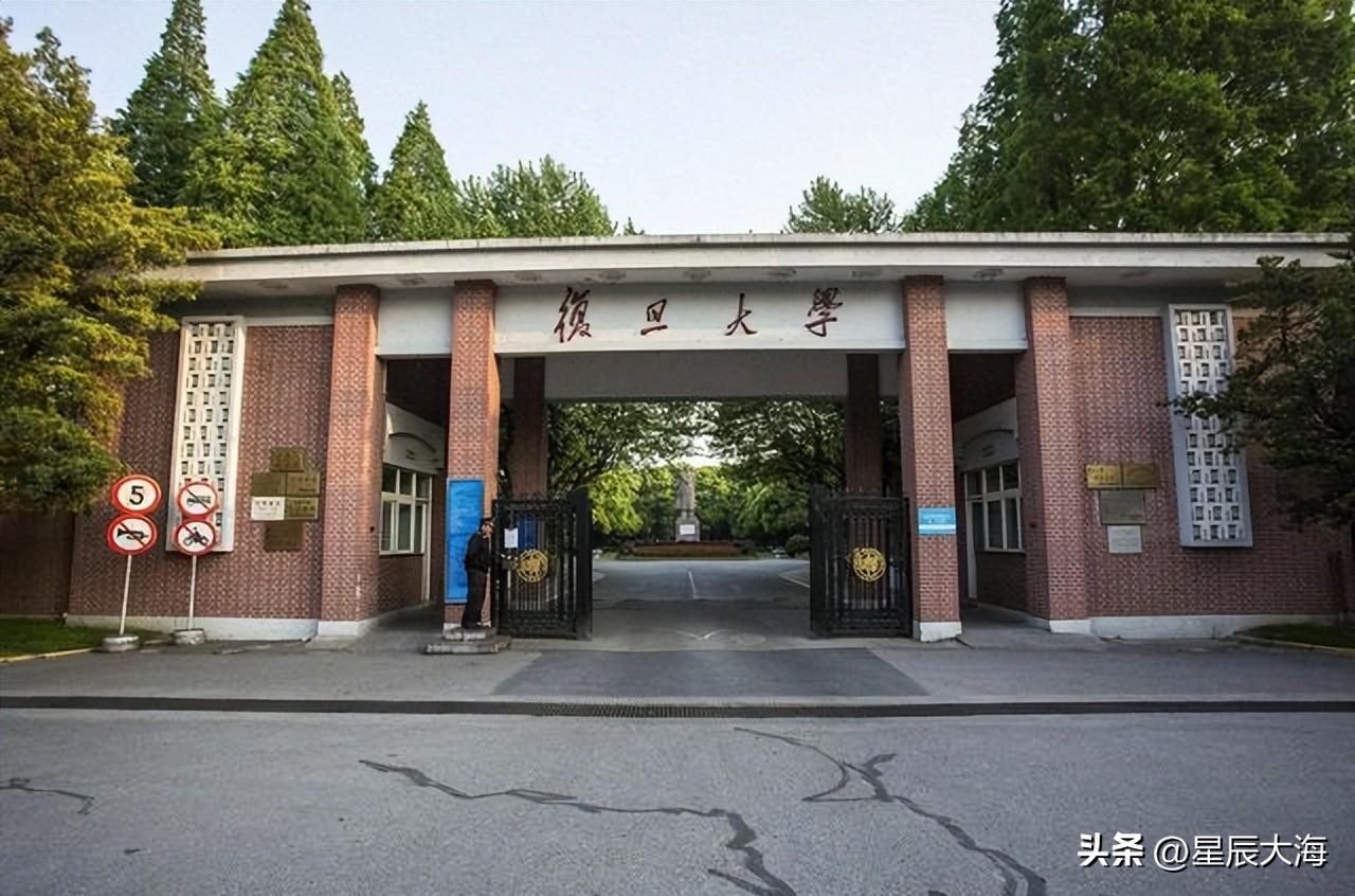 网红外籍留学生深陷感情风波，乱象背后的三处漏洞值得所有人深思
 
近期网传一名靠