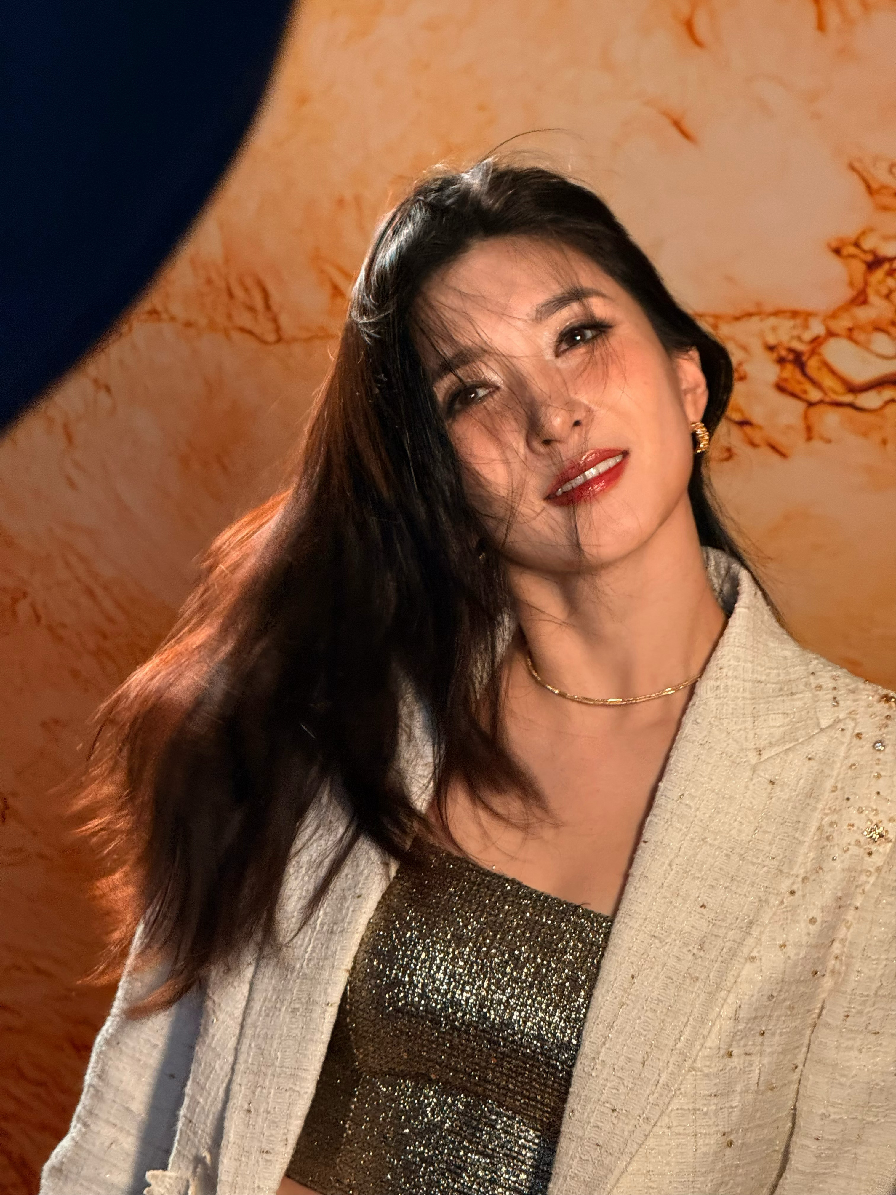 江疏影为穿礼服一天没咋吃东西  在复制粘贴的时代，你是手写的诗