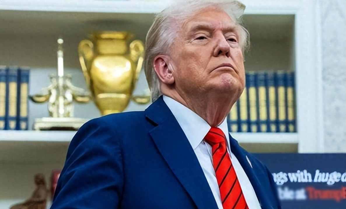 当不成总统了？美国投票结果出炉，特朗普临阵换将，克林顿或倒霉
12月中旬的华盛顿