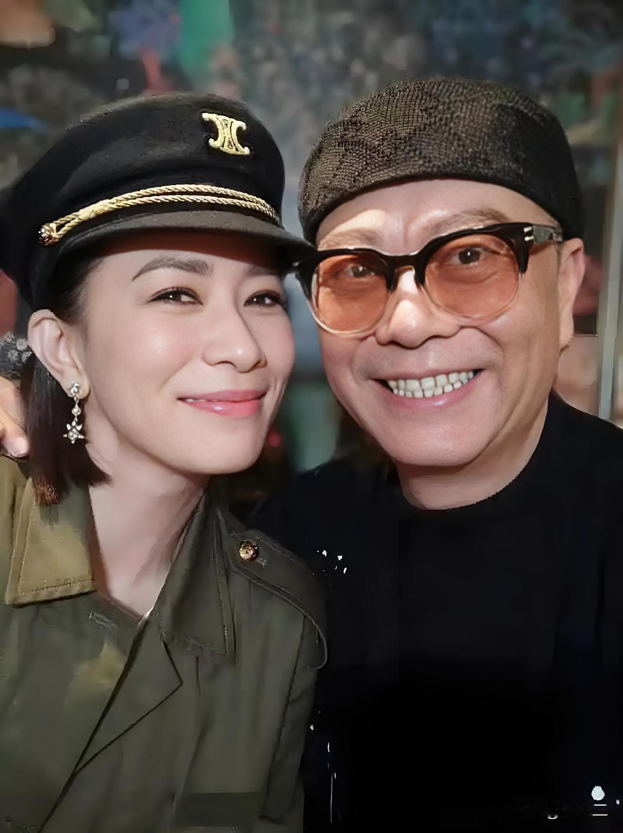 拍摄《洗冤录》期间，佘诗曼还是初出茅庐的新人，拍戏压力大，常常疲惫不堪。

欧阳