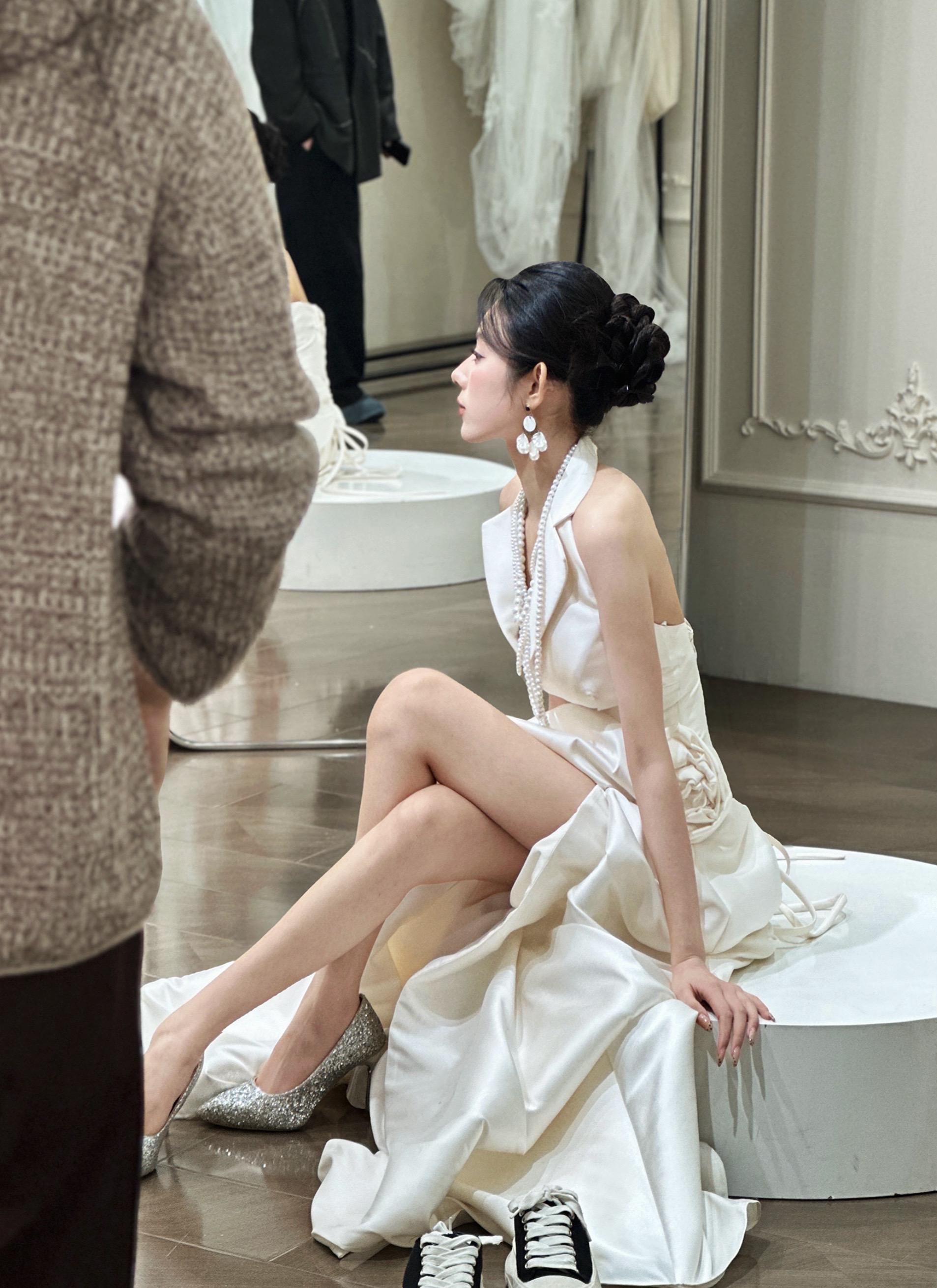 好像我拼命想得到的 上天都要让我反复的受挫