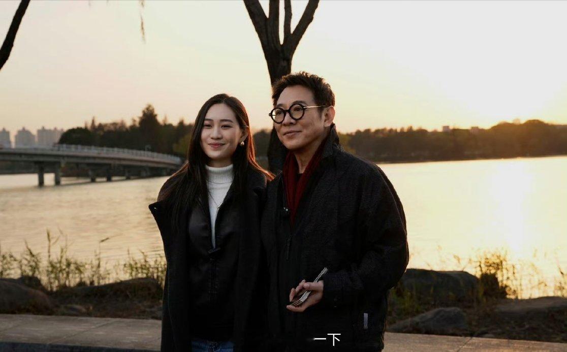 好家伙，李连杰和女儿原来还去了合肥的翡翠湖，可惜了我不在合肥，没有偶遇到