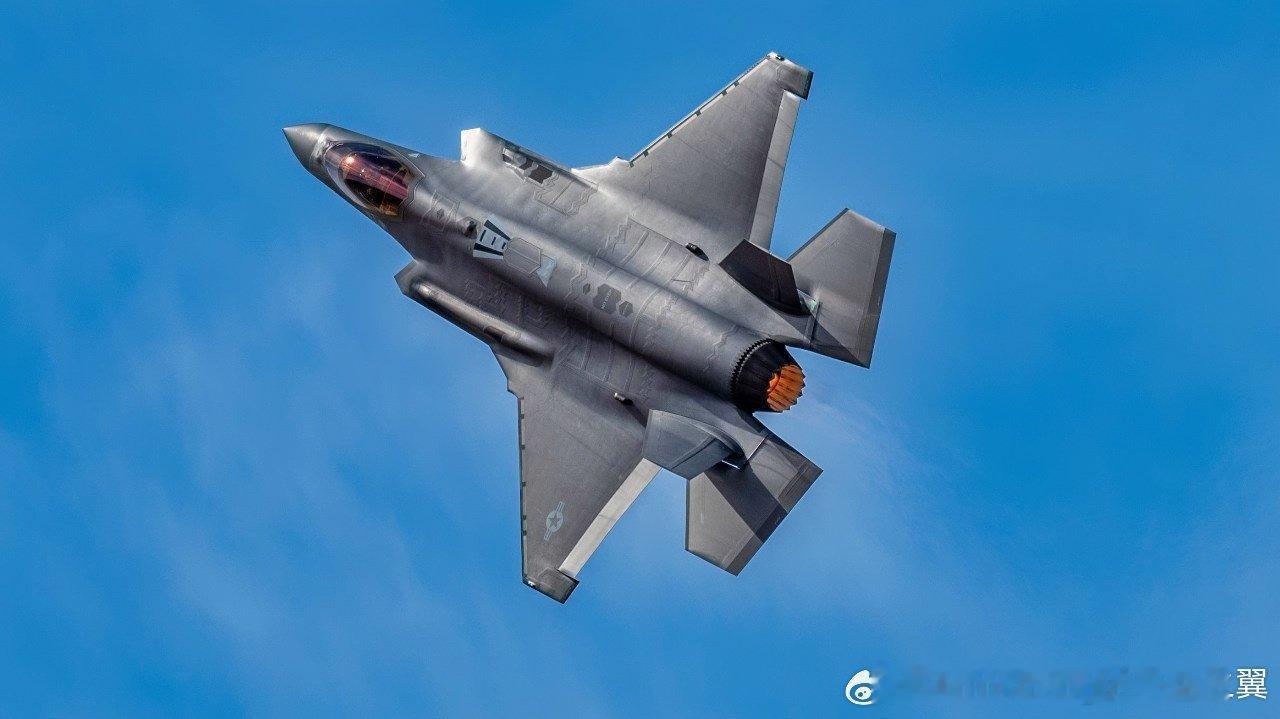 西班牙放弃采购F-35，斥资72亿美元购买45架F-35A和12架F-35B的计