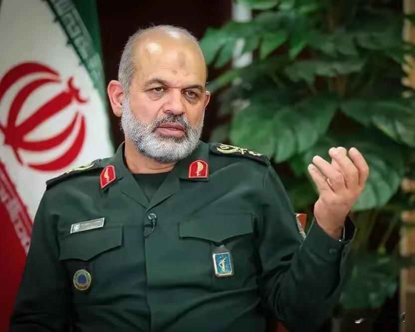 中东突发剧变！伊朗不流血政变，强硬派掌权，海峡政策一夜反转了。谁也没想到，中东局