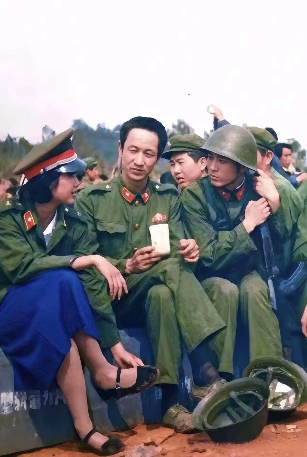 1986年，演员朱琳跟随电视剧《凯旋在子夜》剧组，前往云南边境（文山、老山一带）