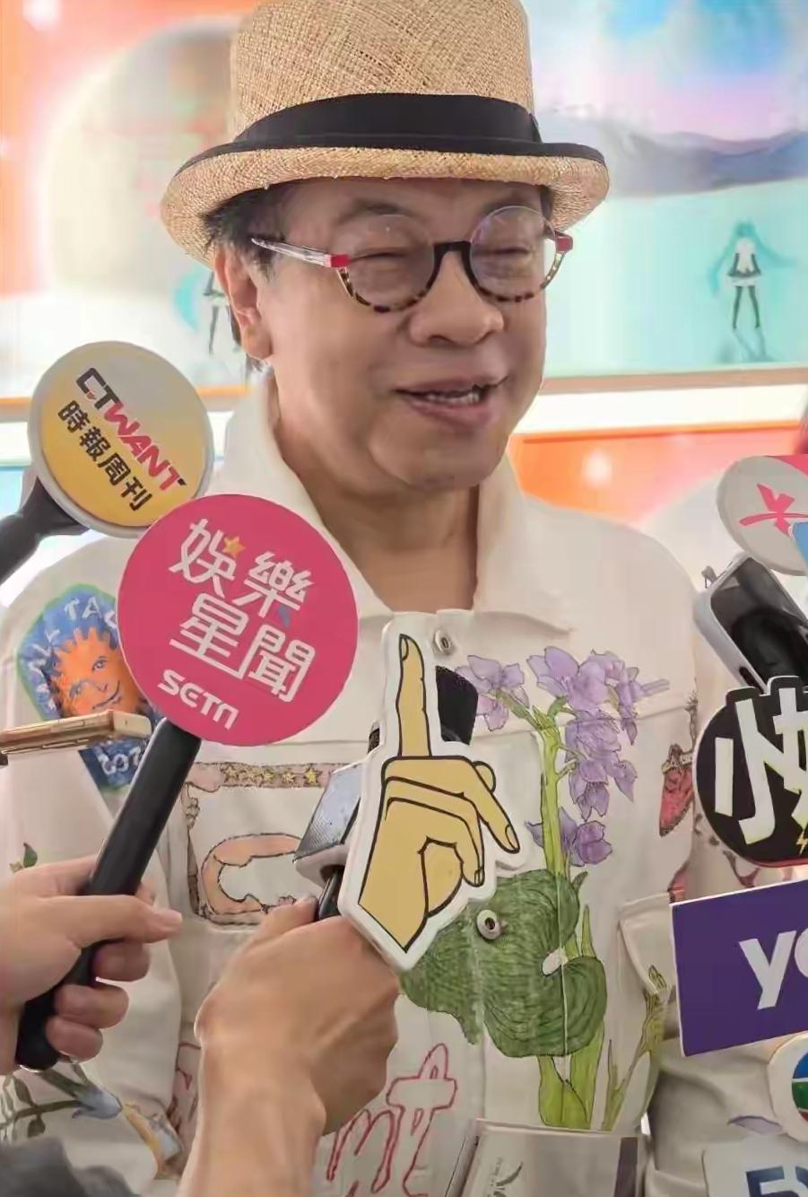 蔡康永称已立遗嘱 第一顺位是家人

         蔡康永称已立遗嘱，第一顺位