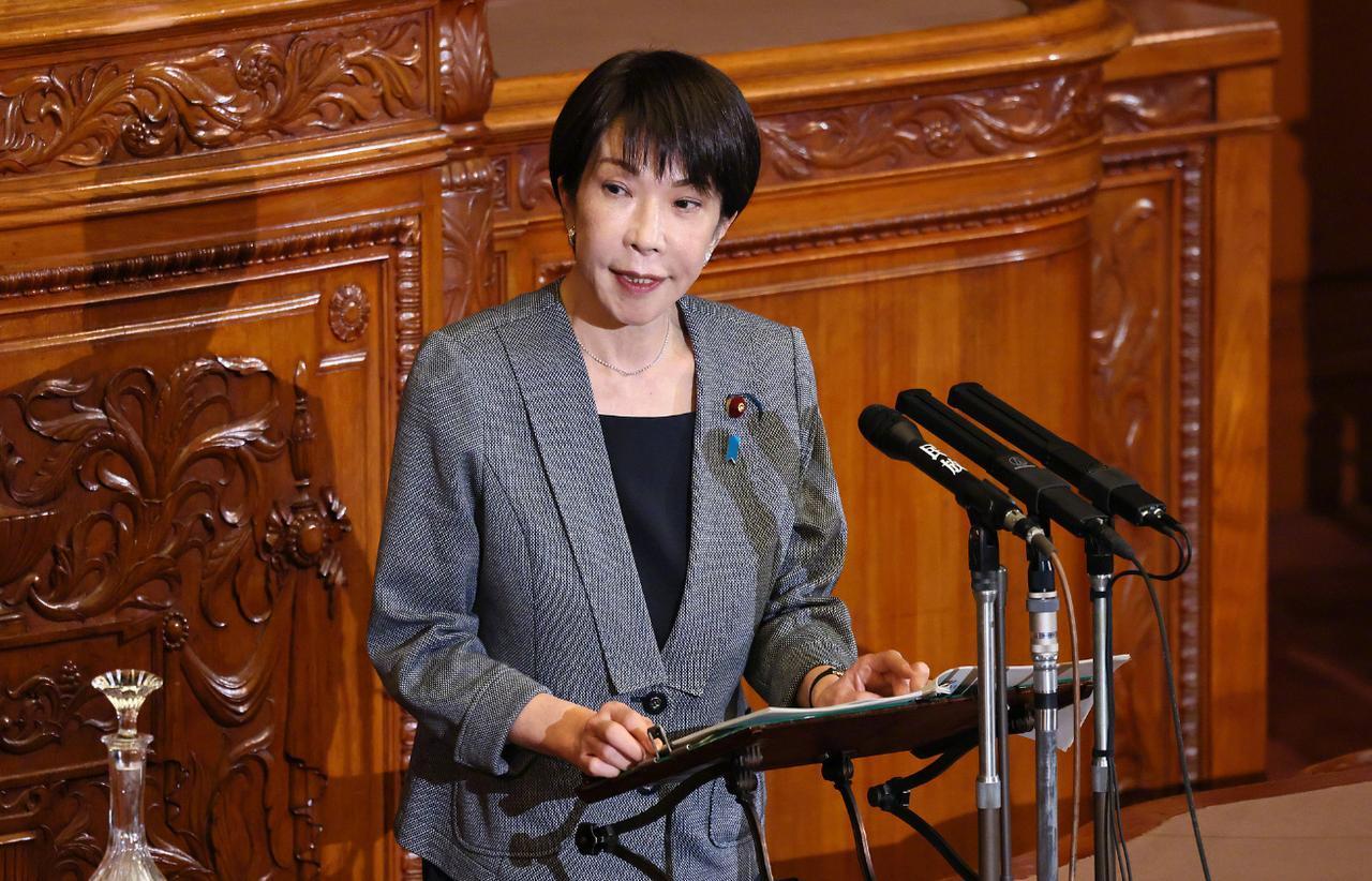 就在刚刚
中国对日本右翼发出了第一份制裁令

12月15号突然传出来消息，中国外