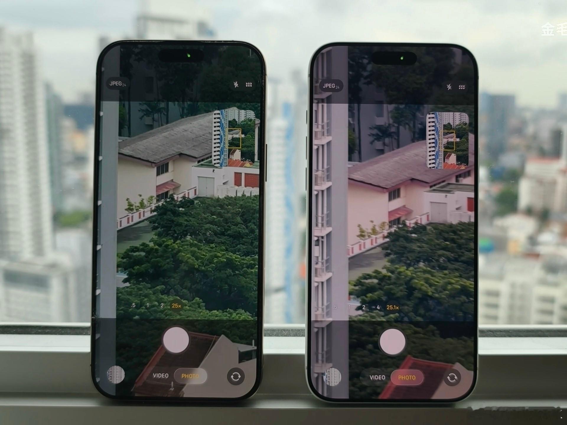 卧槽？有人买到翻车的iPhone 17 Pro Max 了，长焦镜头模糊，如图[