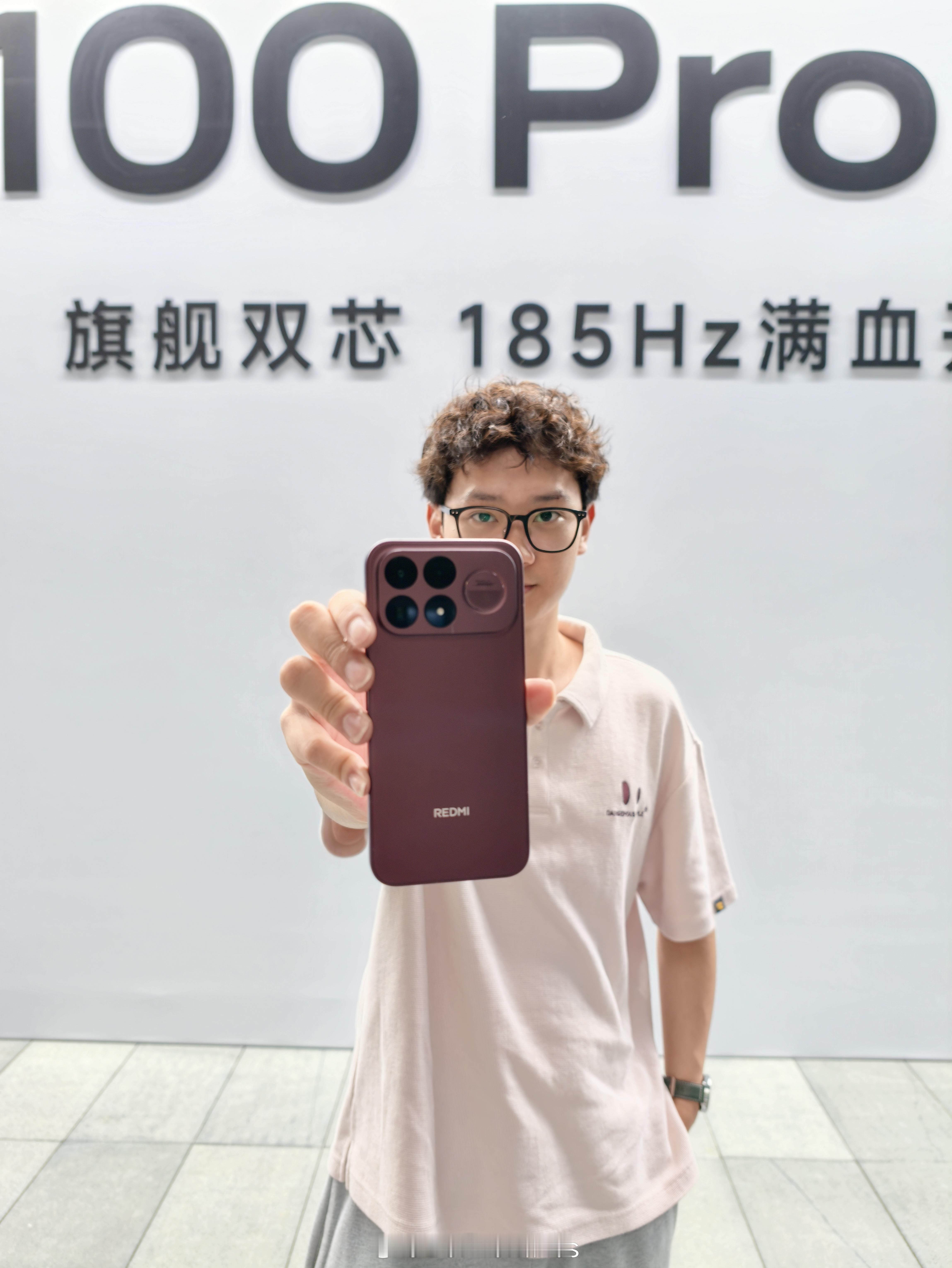 终于可以亮出我的小尾巴了。最近这台机器都在当主力机用，很舒服