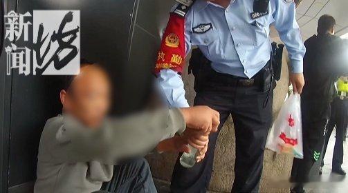 男子手机丢失献血时顺走护士手机一念之差毁所有！本是公益善举，却因贪念触犯法律，留