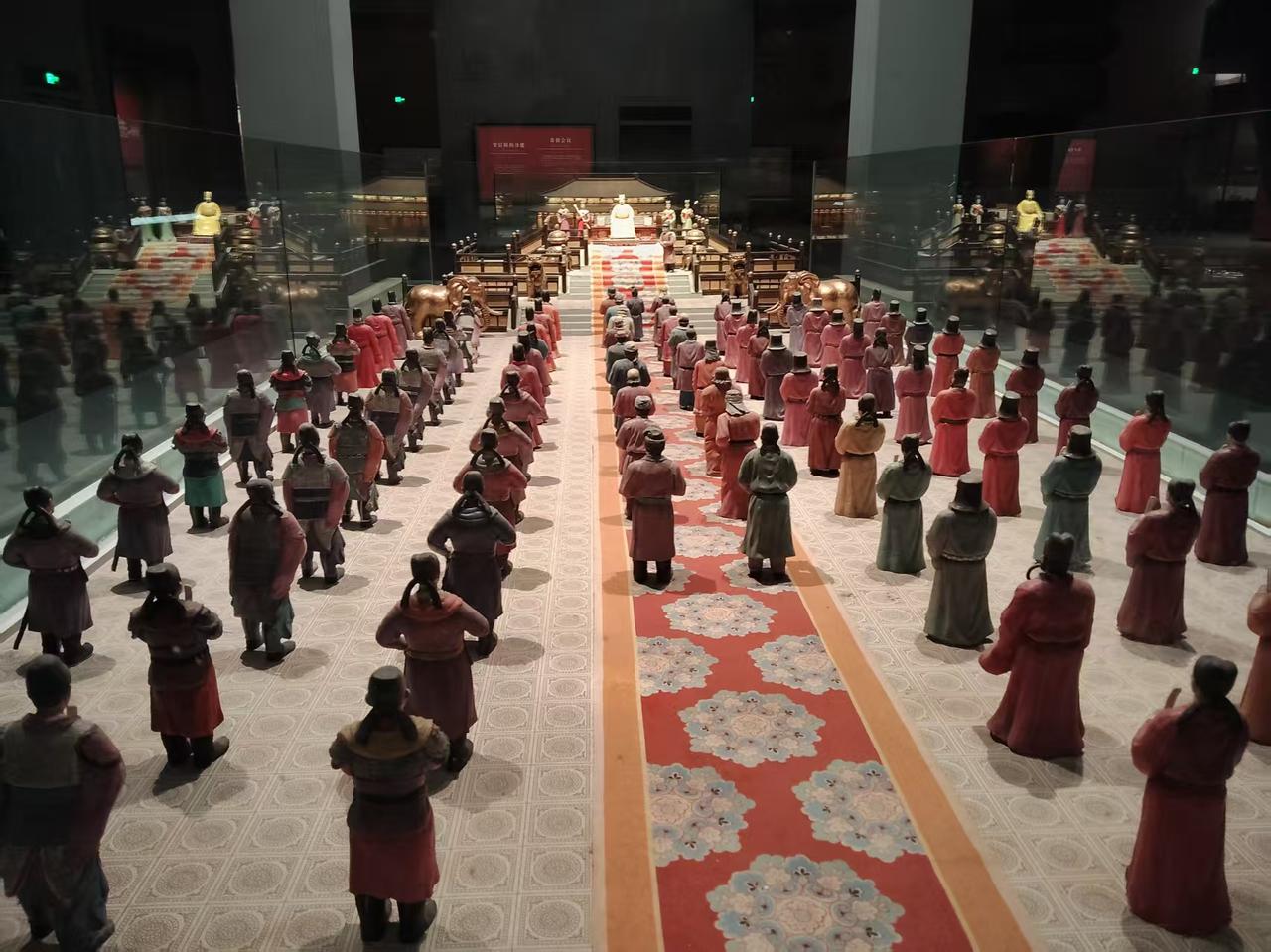 所谓的“康熙大帝”能坐上皇位，实际上是托德国人之福。

公元1661年2月1日，