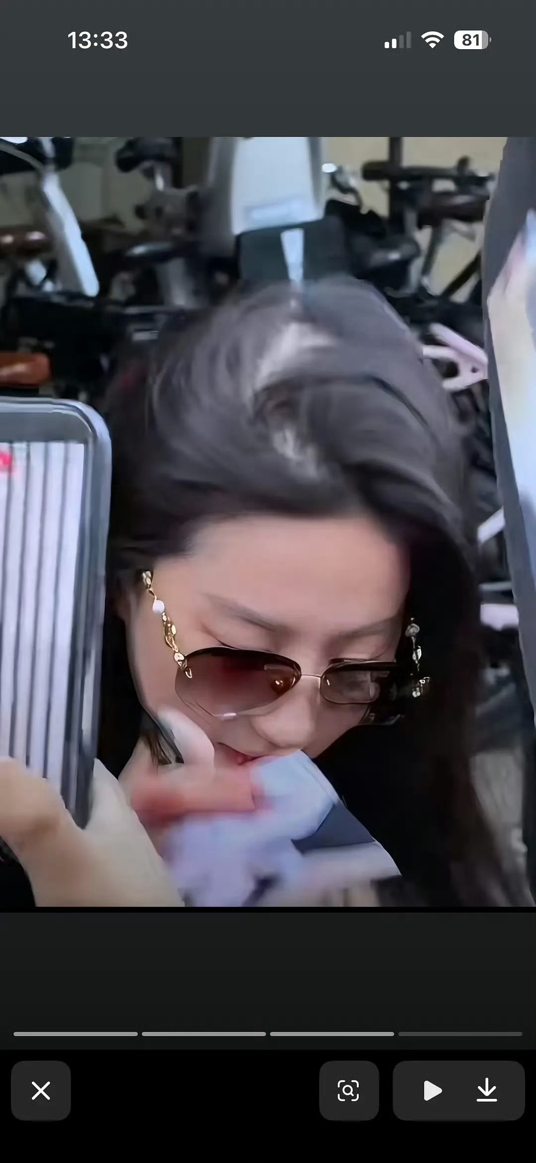 仙女姐姐的头发是不是该去防脱一下了 