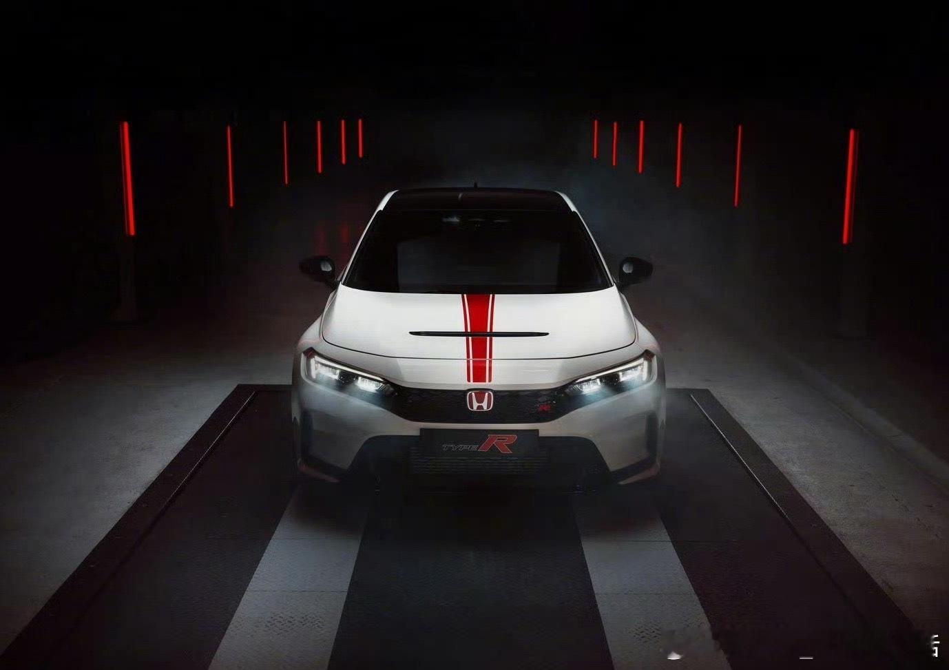 又是一台性能车，欧规版本田Type-R[色]本田本田思域type-r ​​​