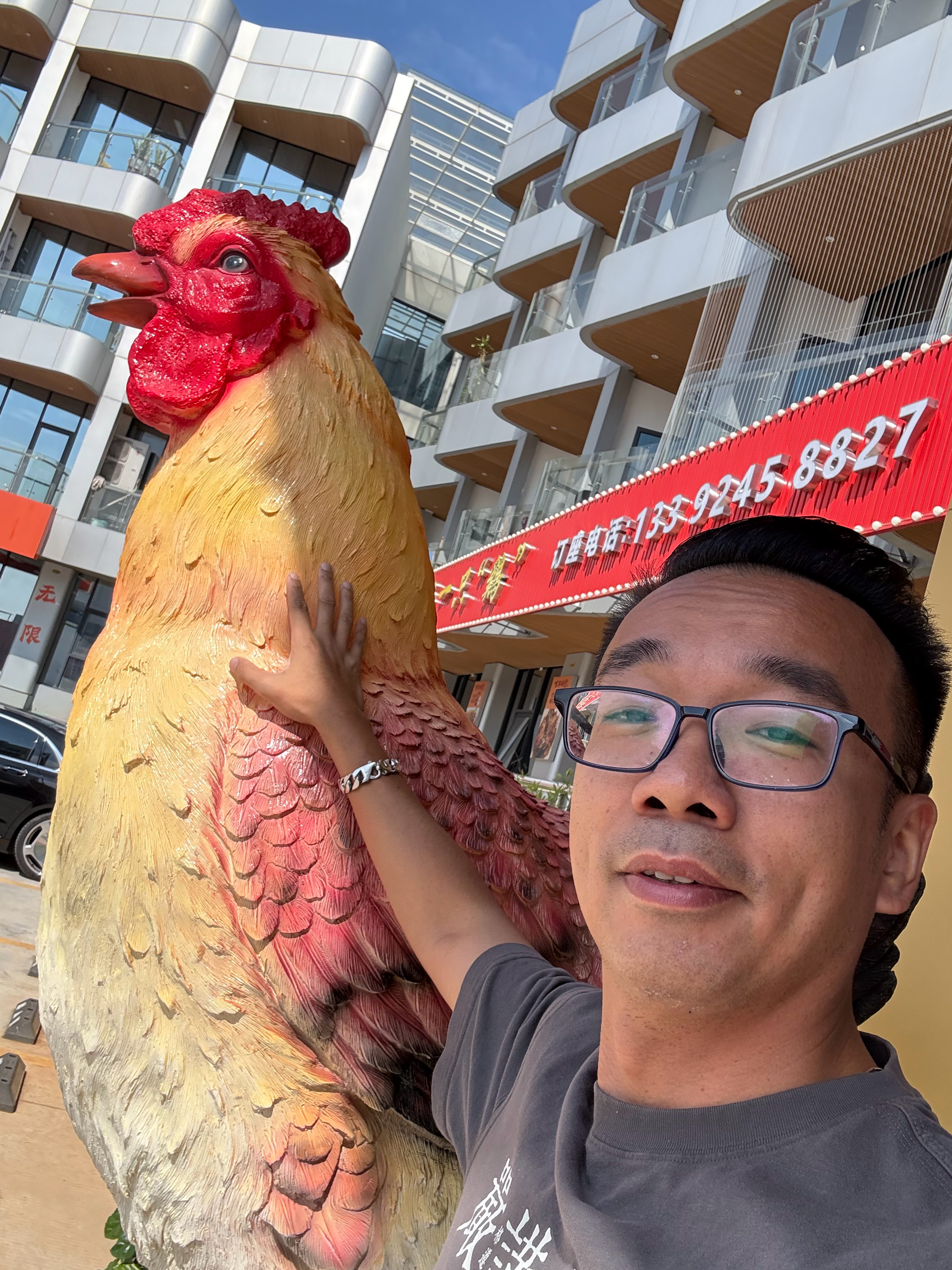 KK老师中午安排的餐厅，哈哈哈笑s我啦 