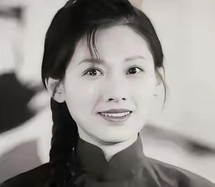 1973年，知青李广林让村姑张秀芹有了孕，他逃回北京告诉了父母，李父踢他两脚：你