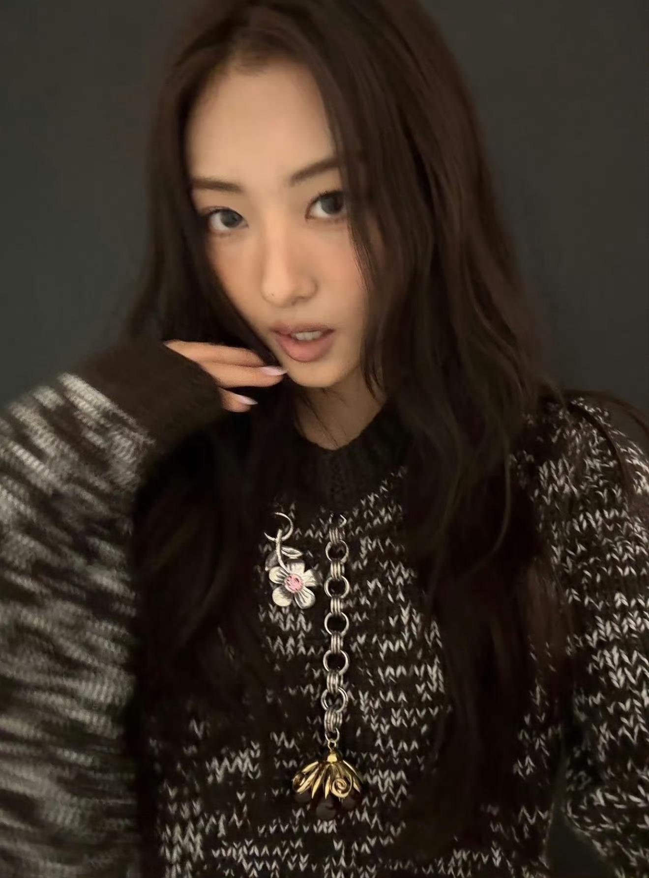 李嘉元Gawon🐈‍⬛🖤 ​​​