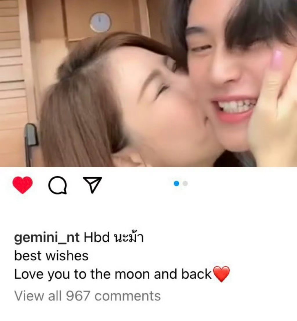 “Love you to the moon and back，   我会爱你到世
