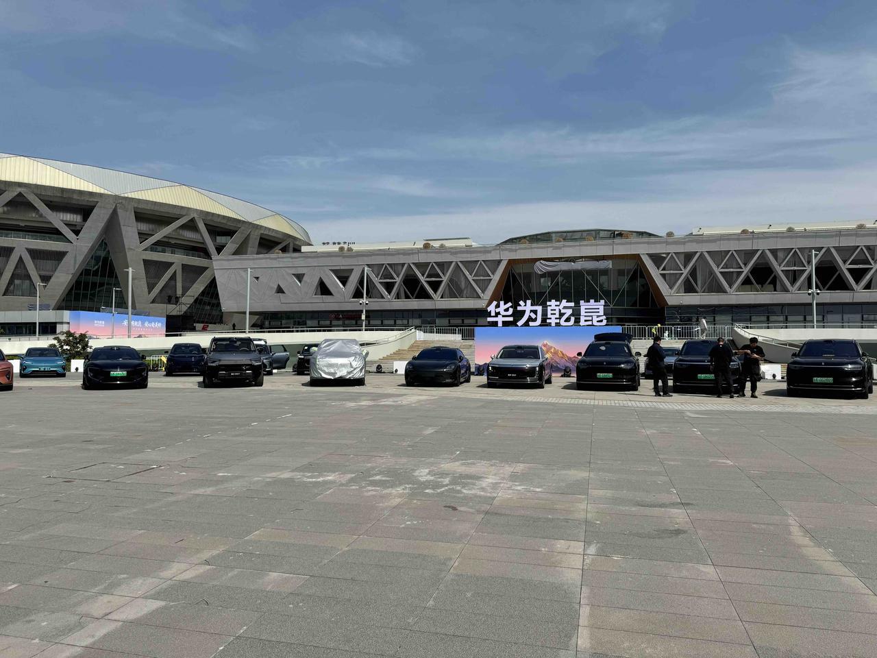 如果说以前买豪车看的是发动机和变速箱，那么从明天开始，标准可能要变了。在2026