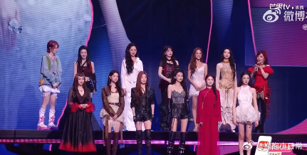 孙怡建模建得很好乘风2026 孙怡的初舞台造型真的赢很大，酷飒机车装把她的长腿优