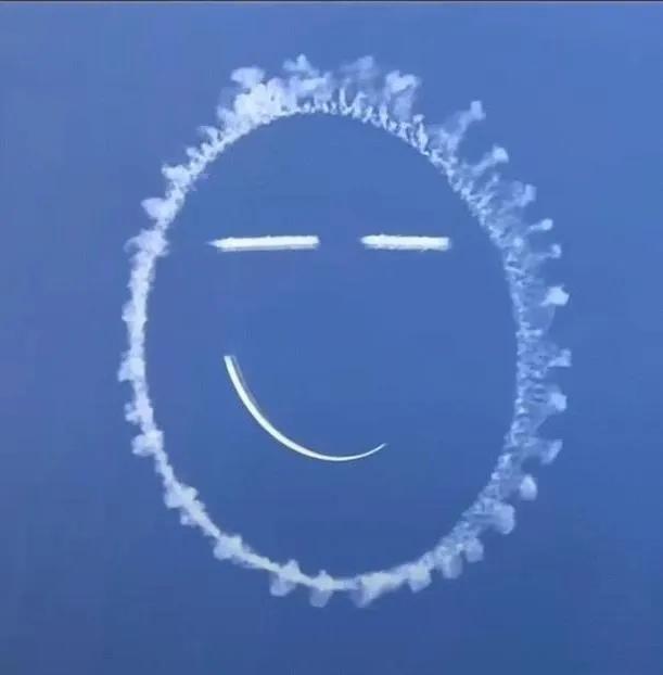 没有背景，奋斗给你的回报就只有一身的病，等你介于不惑与天命之间的年龄时，才猛然醒