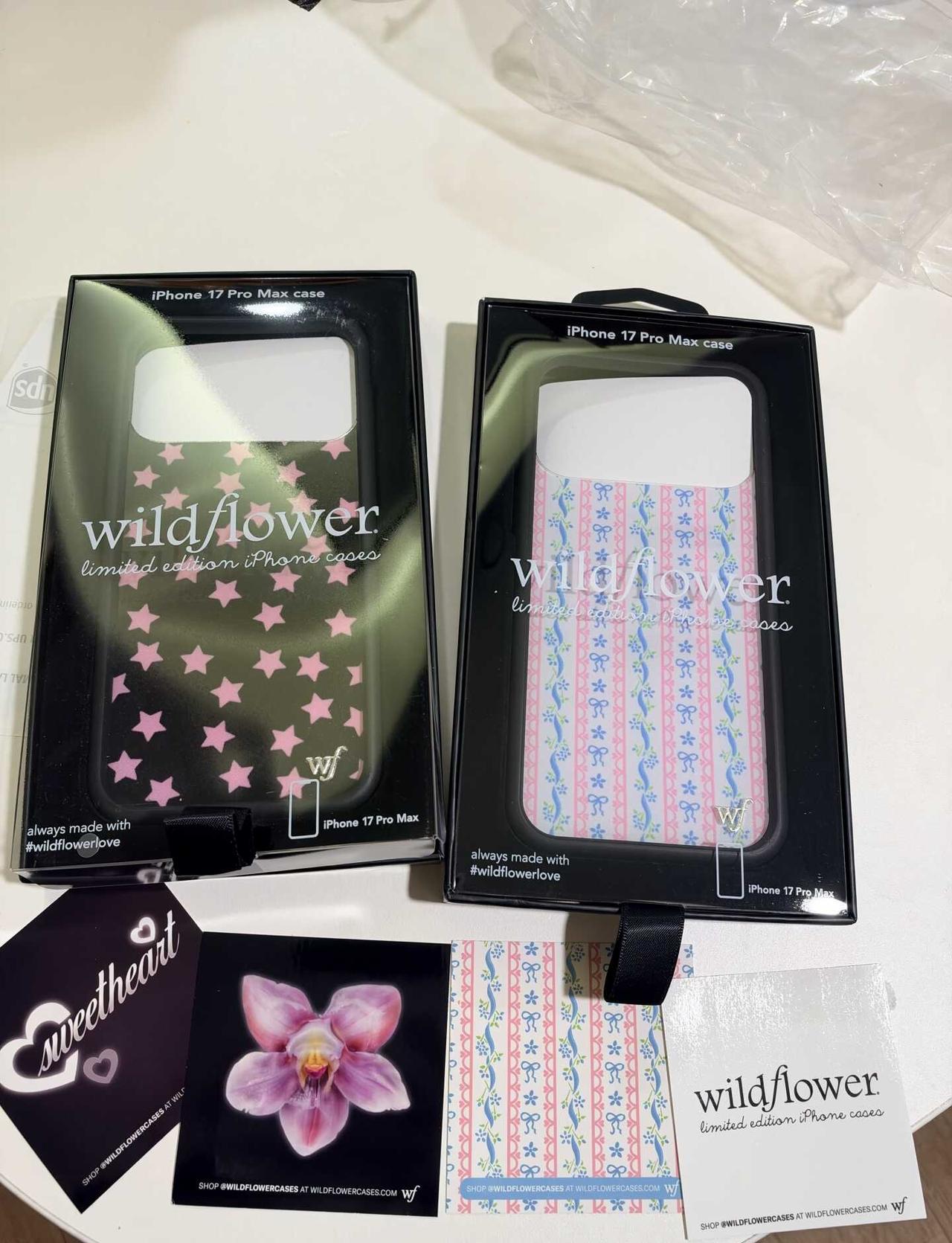 🇬🇧给黑机挑的wf漂洋过海终于到了🖤🎀
黑机果然和wf是绝配……这个熟悉