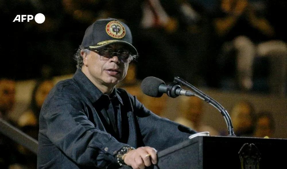 欧洲新闻网报道，当地时间5日，面对美国总统特朗普的公开威胁，哥伦比亚总统佩特罗表