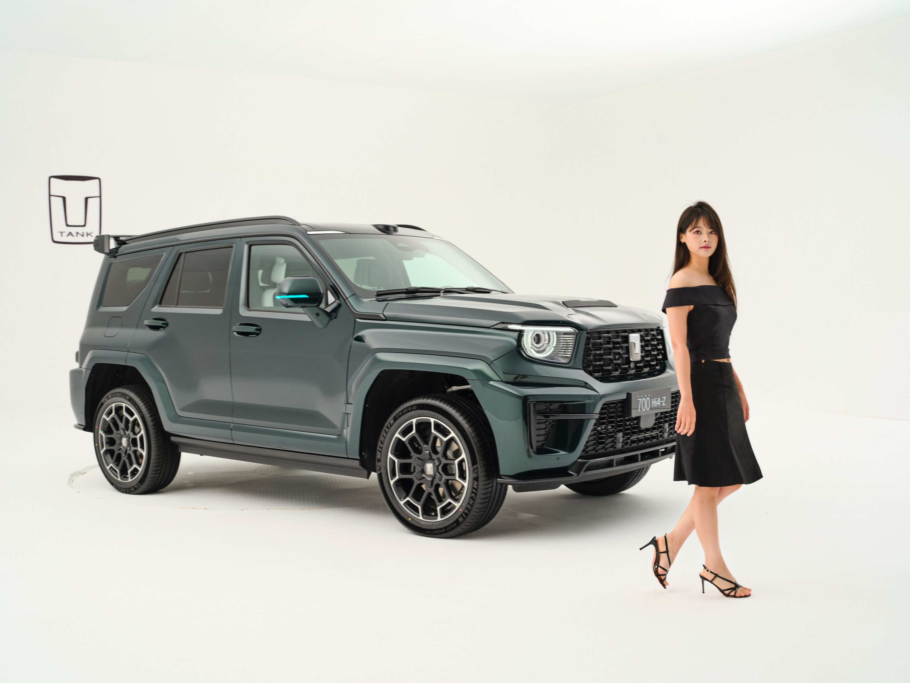 拍到一台很有气场的车麒麟云中现青云直上时全新坦克700新时代新旗舰长城麒麟新旗舰