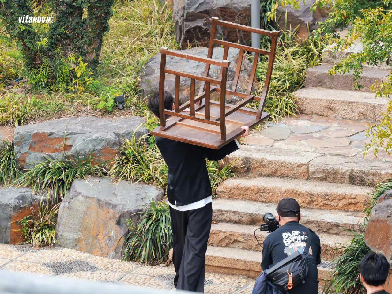 夏之光国医少年志3官宣国医少年志3有夏之光 说实话当初看他是为了脸，现在看他是真