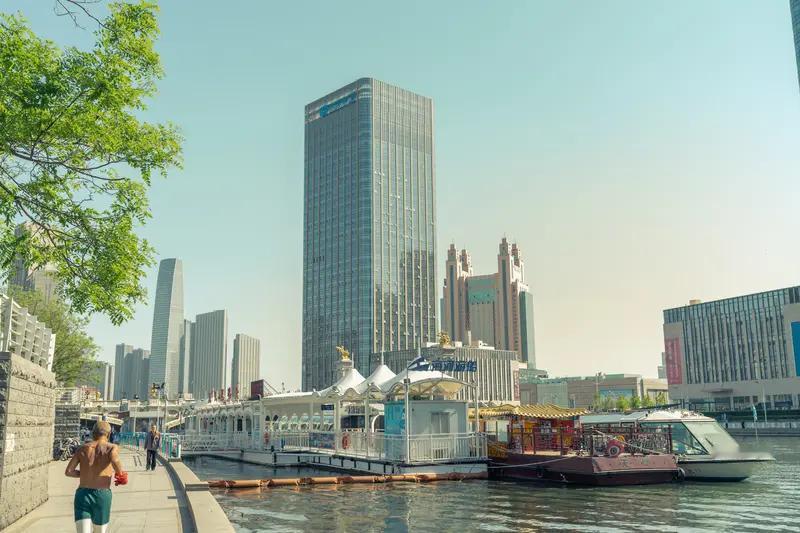 晒出你的本地生活在天津生活久了，人都会变温柔。没有紧绷的焦虑感，没有攀比的浮躁气