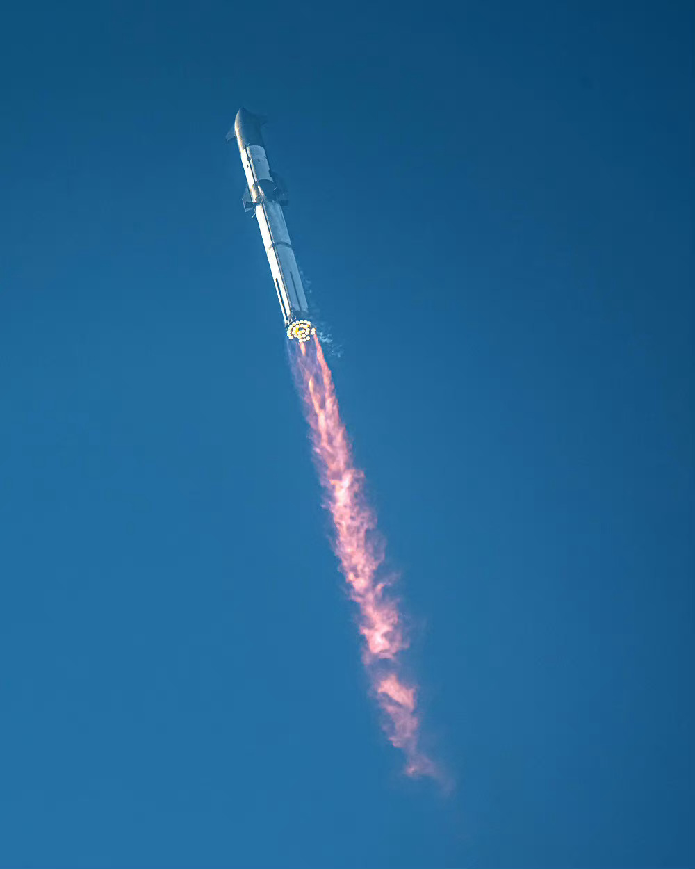 这么多发动机熄火，而且全部集中在一侧，难怪最后布朗运动了…… ​​​