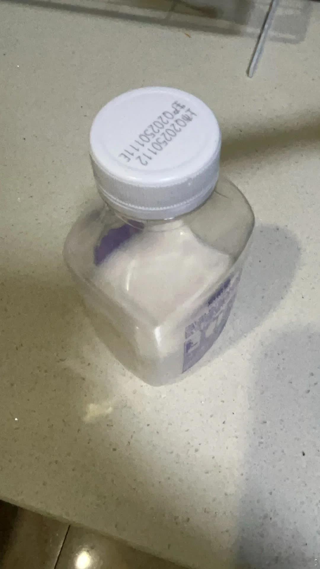 面对家庭中突然出现的巨额债务，确实是一个严峻的挑战。首先，保持冷静是关键。虽然情