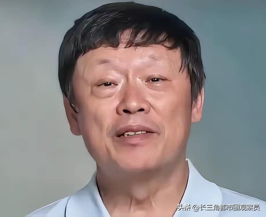 这些天胡锡进是不是睡过头或者昏迷不醒了？对历史系留学生陈宇昕事件，就是不知情，不