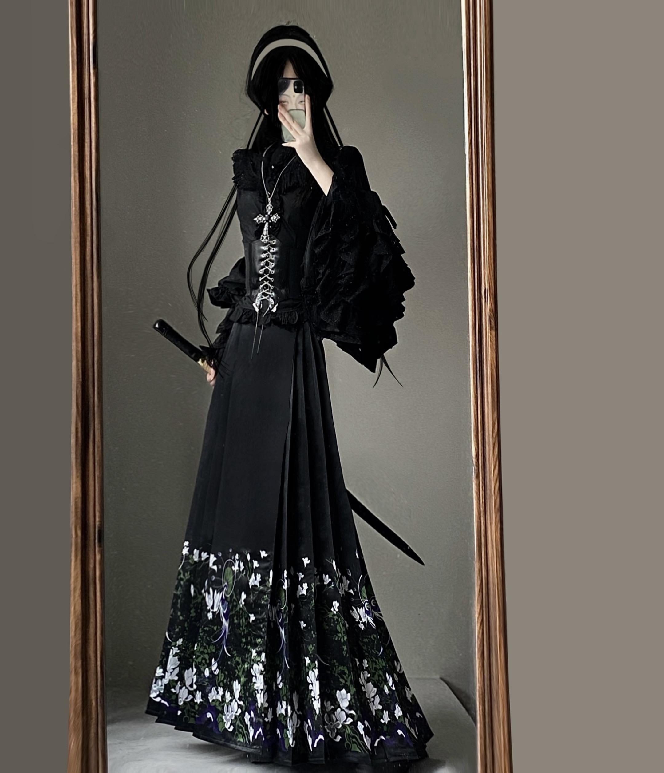 “你已经不再是古堡的主人了，我才是”