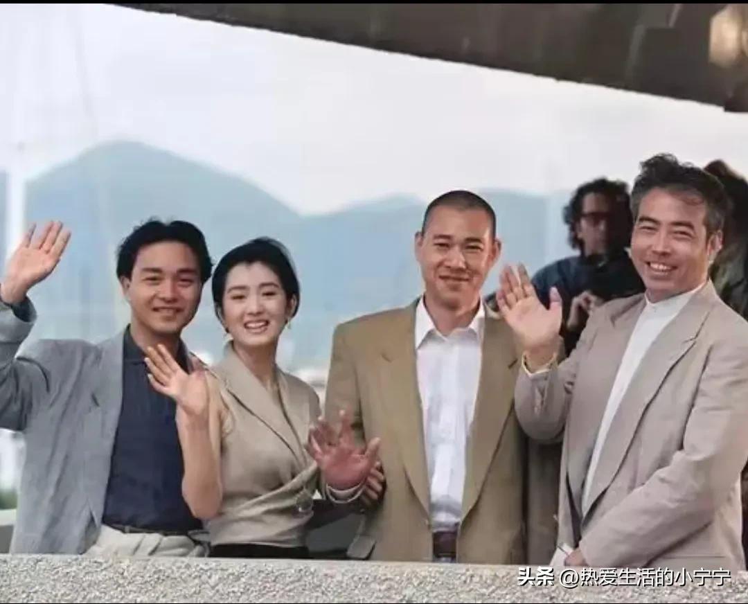 陈凯歌再用一生，证明《霸王别姬》不是他拍的！
   陈更像是一个文人墨客，谈古论