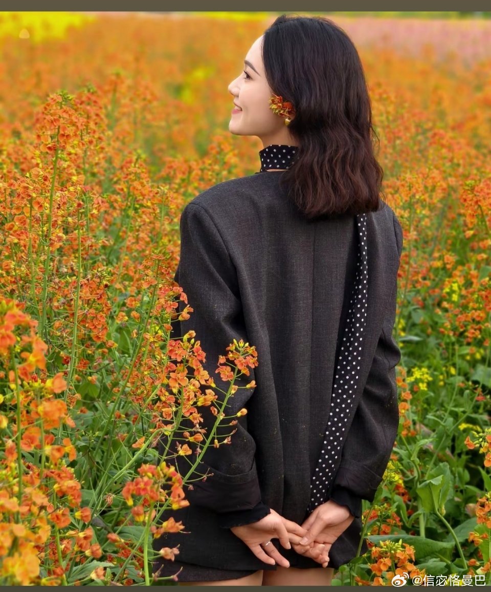 小姐姐气质穿搭