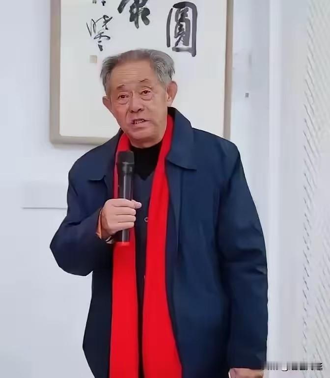 两千五卖掉的国宝，如今估价八千八百万。签字的人，判了三年。
不是哪个江洋大盗半夜