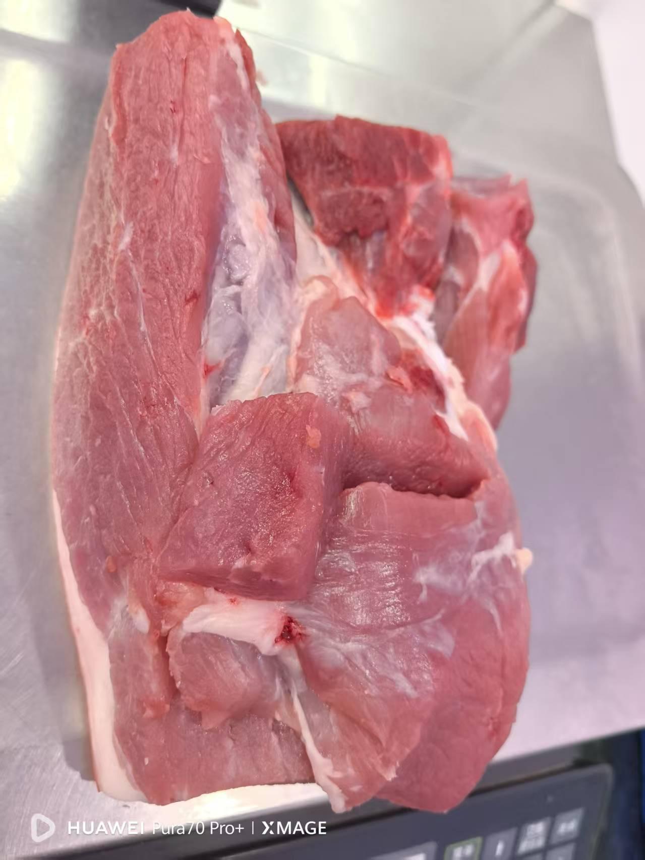 现在的猪都是怎么长的？
除了一张皮，全是瘦肉……图片来自某一线品牌生鲜连锁。