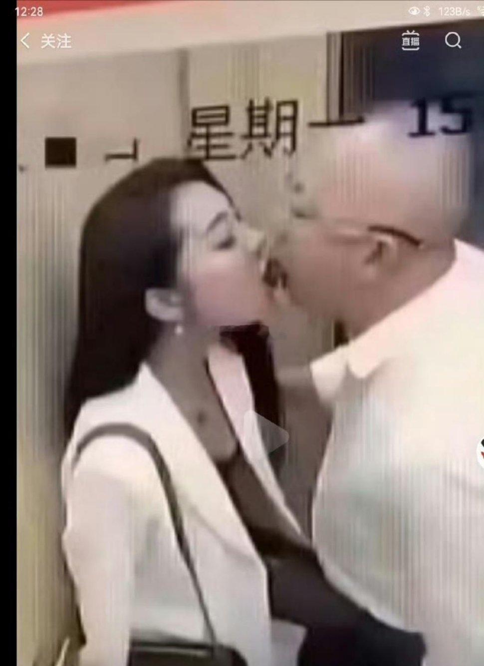 驴爸的爱情故事 