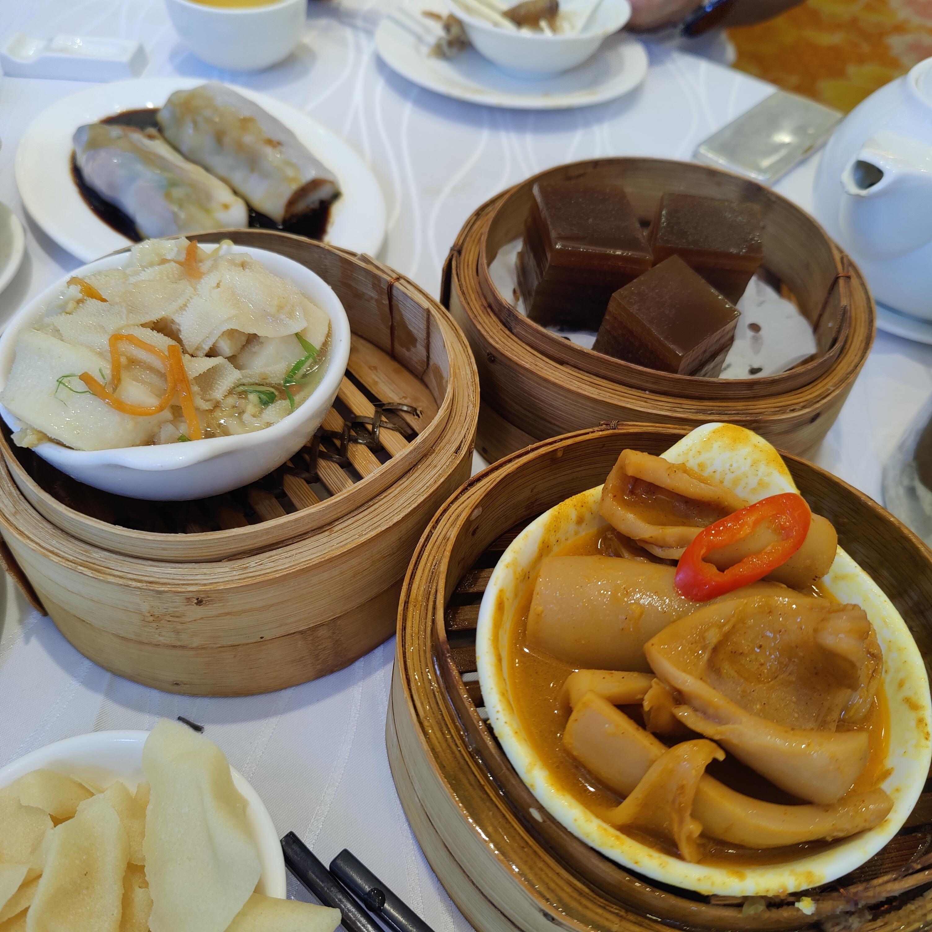 假期分享～～今天就要离开香港，回广州。已经有快10年没来过香港，感觉香港在服务上